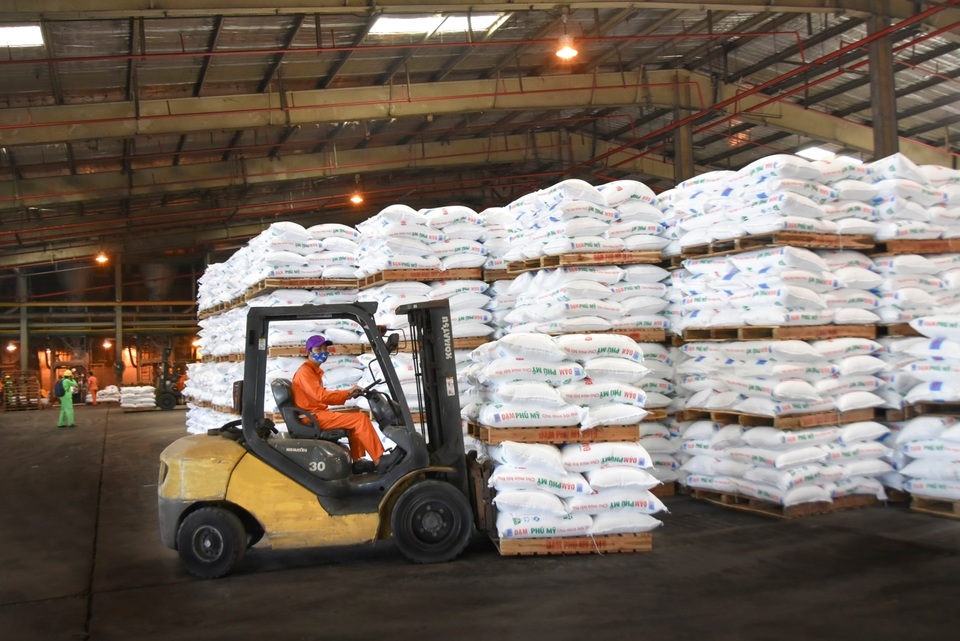 Năm 2019, PVFCCo cung ứng gần 1 triệu tấn phân bón hóa chất - 1 Năm 2019, PVFCCo cung ứng gần 1 triệu tấn phân bón hóa chất - 1