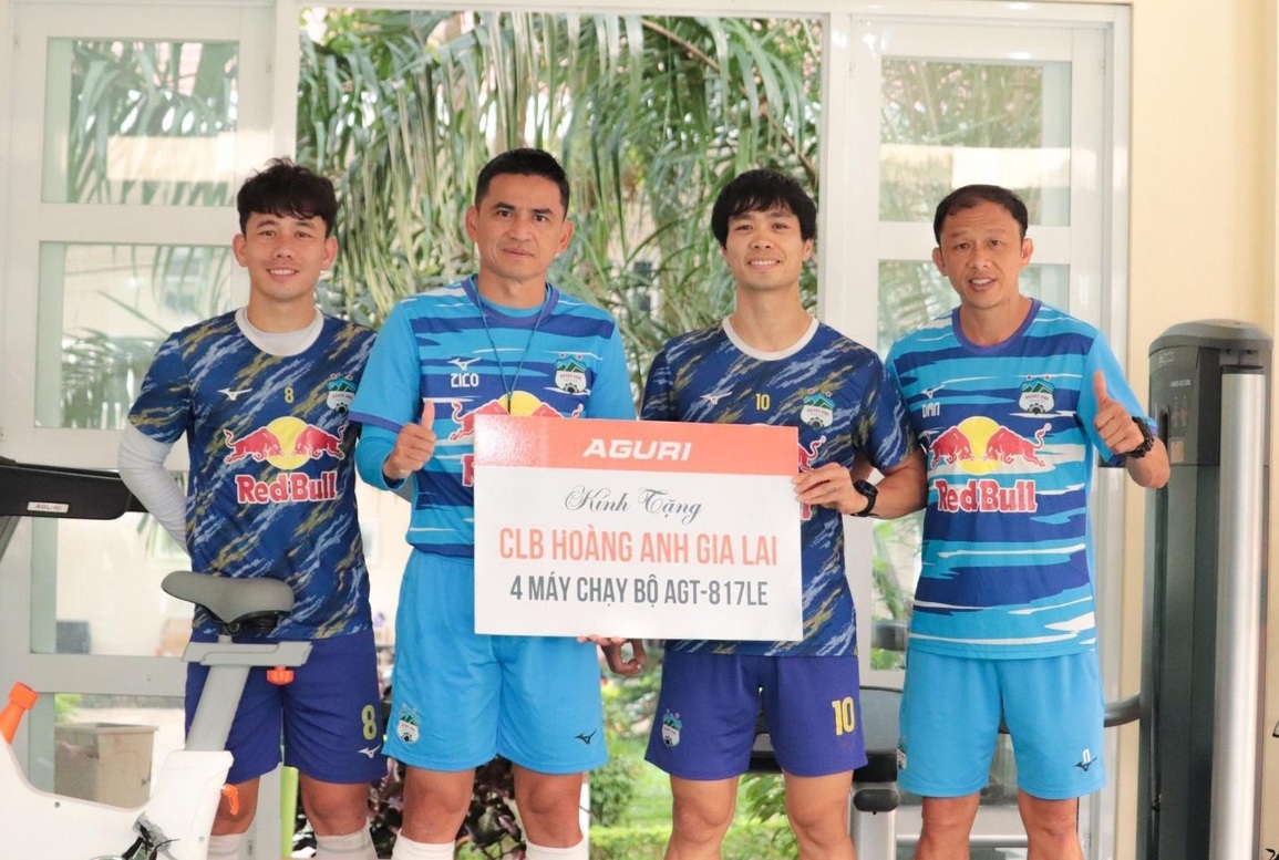 Công Phượng bất ngờ tri ân HAGL ngay trong AFC Champions League 2022 - 2 Công Phượng bất ngờ tri ân HAGL ngay trong AFC Champions League 2022 - 2