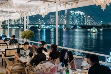 Top 5 nhà hàng ven sông Sài Gòn hút khách nhờ cảnh đẹp, món ngon