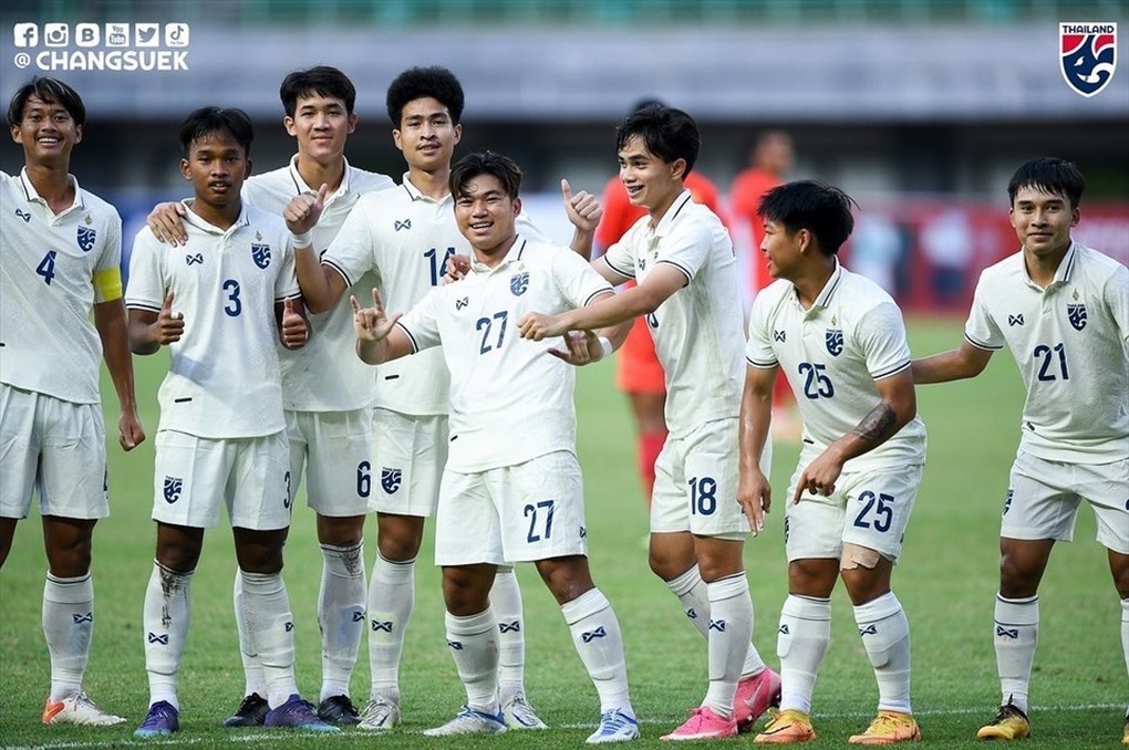 HLV U19 Thái Lan gửi lời quyết đấu đến U19 Việt Nam - 1 HLV U19 Thái Lan gửi lời quyết đấu đến U19 Việt Nam - 1