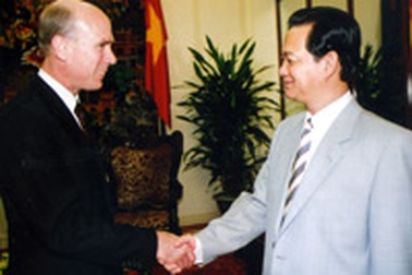 "Kinh tế Việt Nam không thể suy thoái"