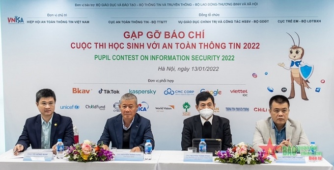 Gặp gỡ báo chí giới thiệu về cuộc thi Học sinh với An toàn thông tin năm 2022.