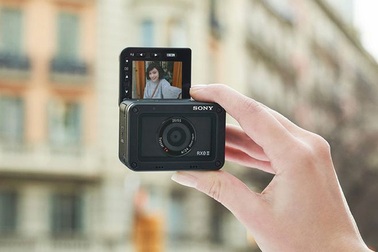 Sony giới thiệu mẫu máy ảnh compact RX0 II nhỏ nhất thế giới