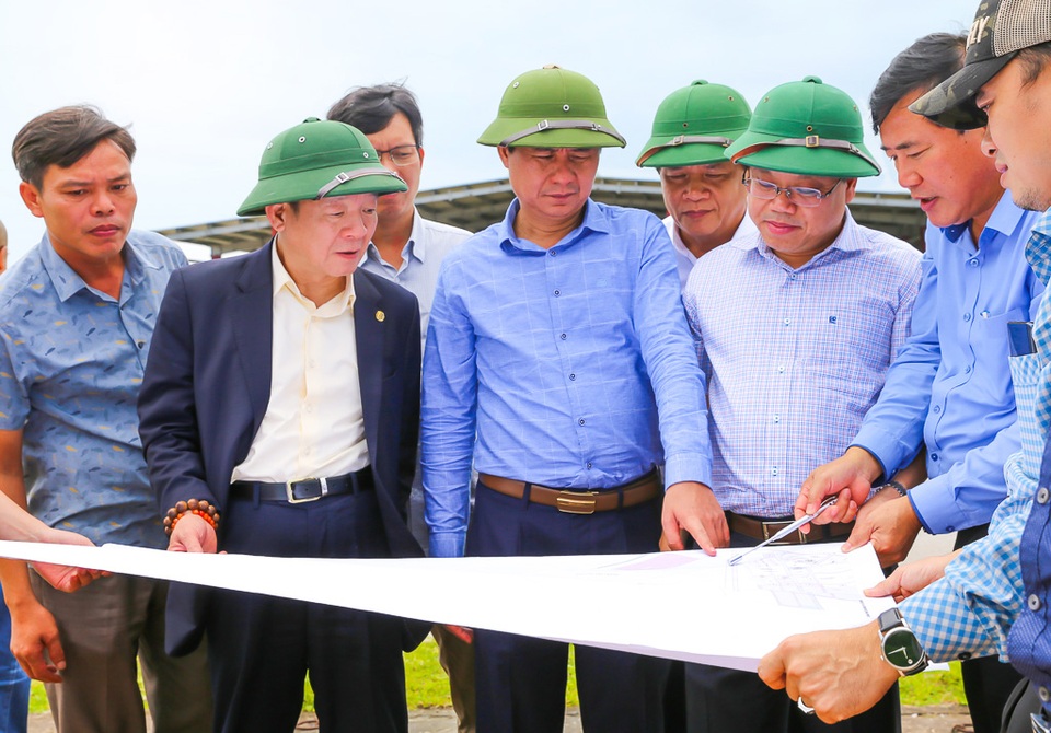 Quảng Trị và nhà đầu tư đặt mục tiêu khởi công sân bay vào tháng 9 - 2 Quảng Trị và nhà đầu tư đặt mục tiêu khởi công sân bay vào tháng 9 - 2