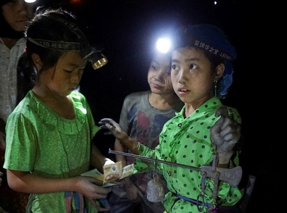 Xử lý nghiêm, kịp thời các trường hợp sử dụng lao động trẻ em - 1 Xử lý nghiêm, kịp thời các trường hợp sử dụng lao động trẻ em - 1