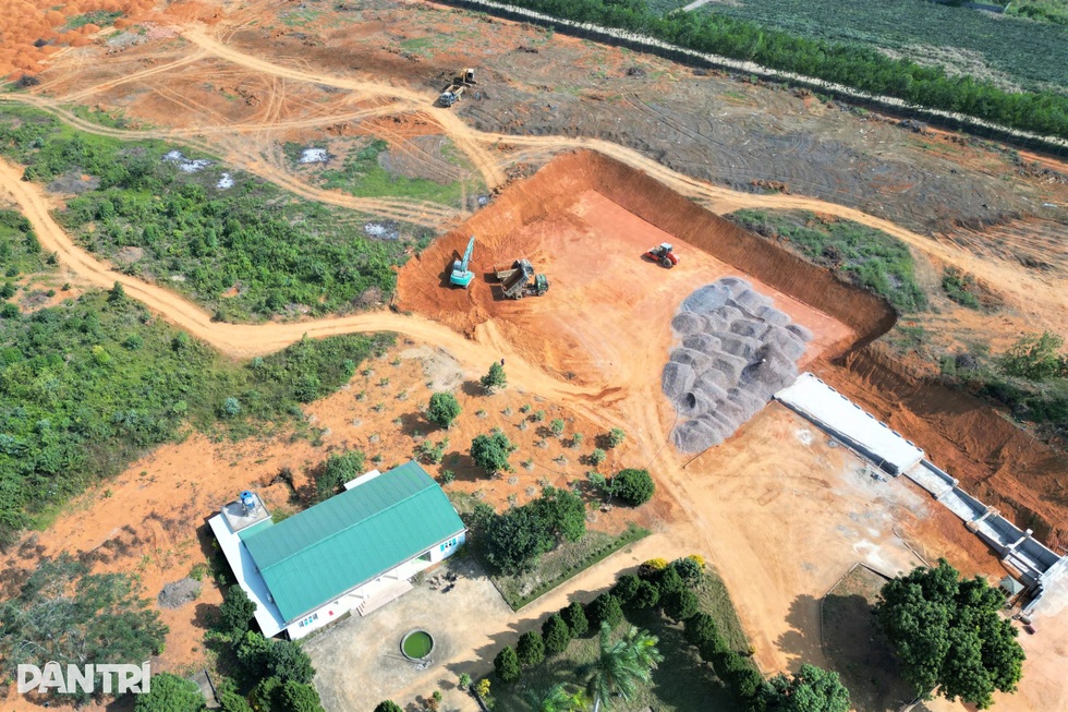 Vụ dân dựng lều canh ô nhiễm: Đóng cửa nhà máy nếu sai phạm nghiêm trọng - 2