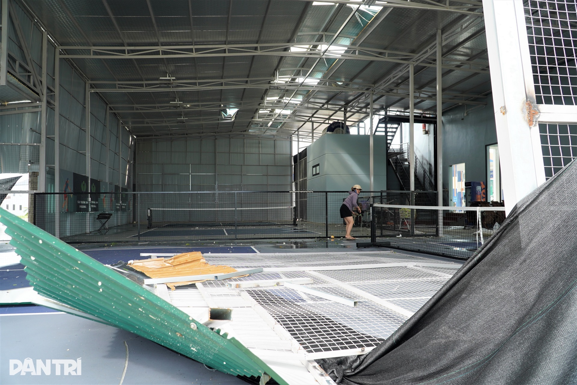 Nhiều sân Pickleball hư hỏng, đổ sập do bão Kajiki - 8 Nhiều sân Pickleball hư hỏng, đổ sập do bão Kajiki - 8