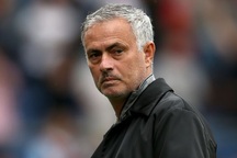 HLV Mourinho lĩnh án 1 năm tù treo vì tội trốn thuế