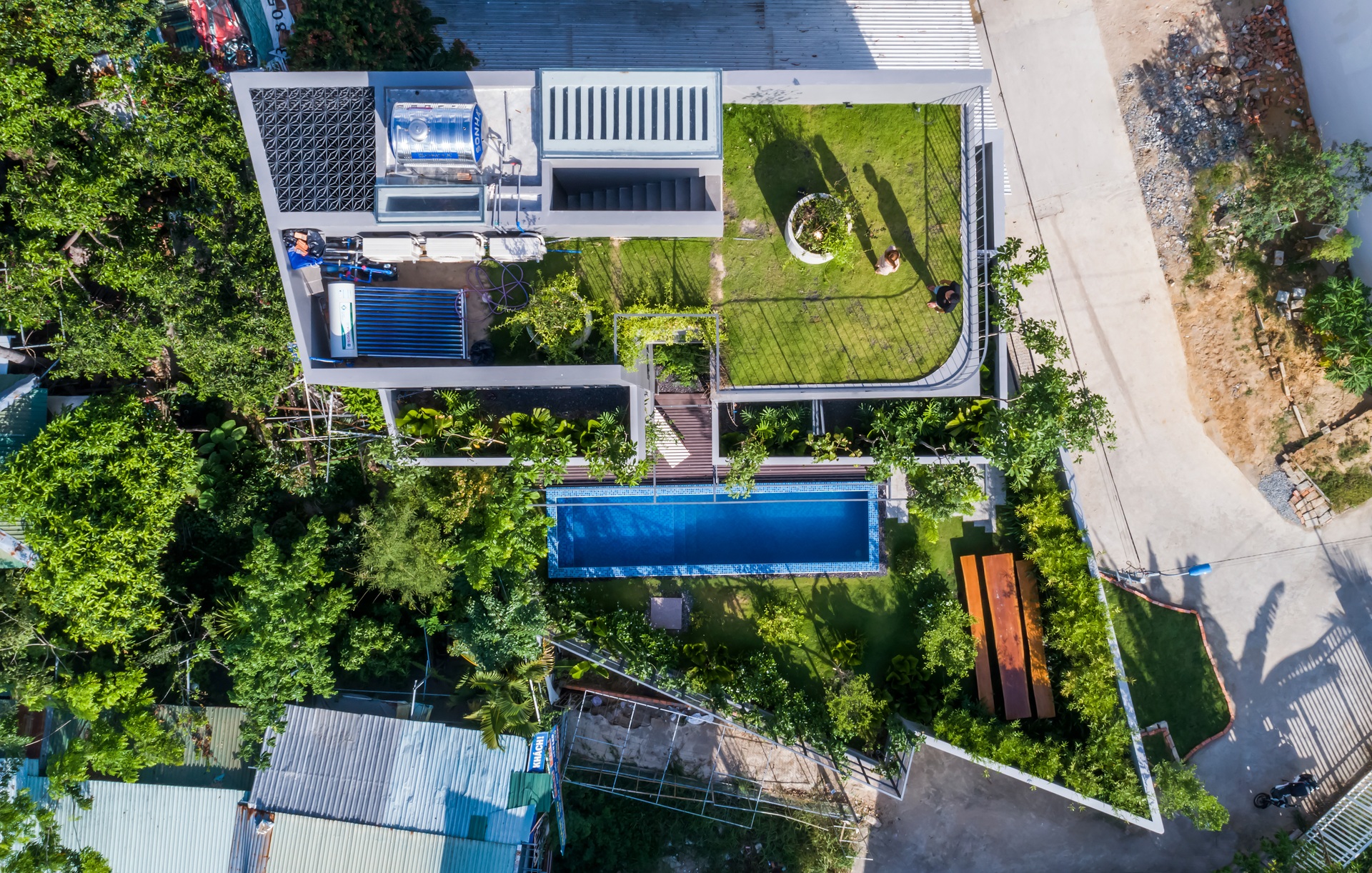 Căn nhà phố 4 tầng hóa thành resort 5 sao xanh mướt tại Khánh Hòa - 6 Căn nhà phố 4 tầng hóa thành resort 5 sao xanh mướt tại Khánh Hòa - 6