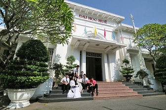 Đại học vùng sẽ ra sao sau khi Luật Giáo dục Đại học mới được thông qua?