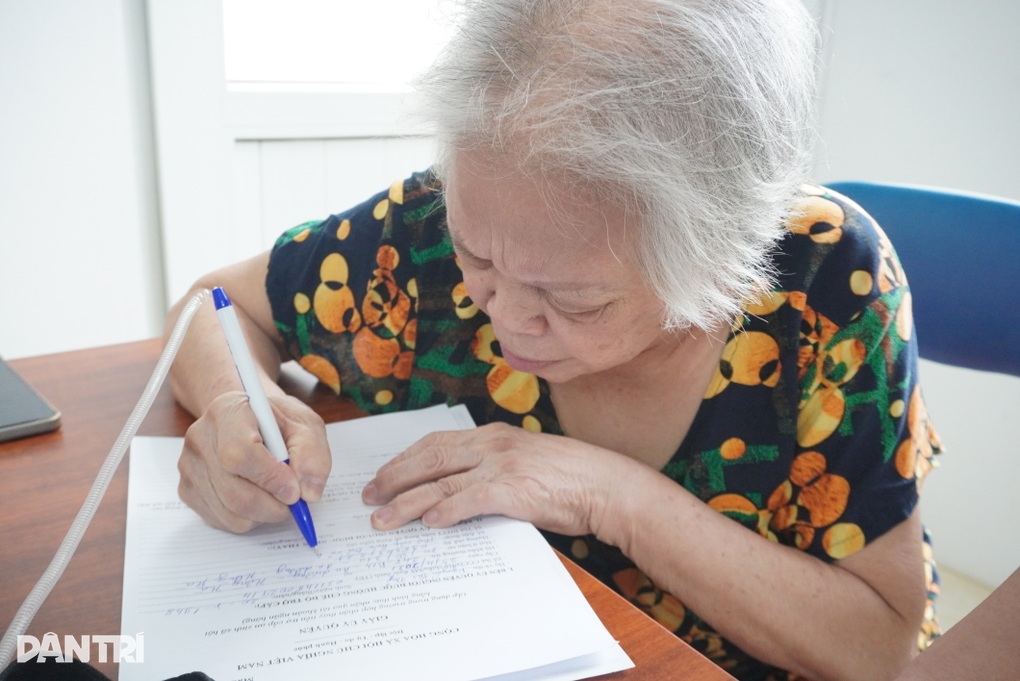 Hướng dẫn cụ thể thủ tục nhận trợ cấp hưu trí với người từ 75 tuổi - 1 Hướng dẫn cụ thể thủ tục nhận trợ cấp hưu trí với người từ 75 tuổi - 1