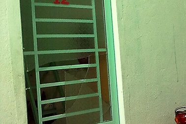 Kinh hoàng phát hiện vợ treo cổ tại phòng trọ