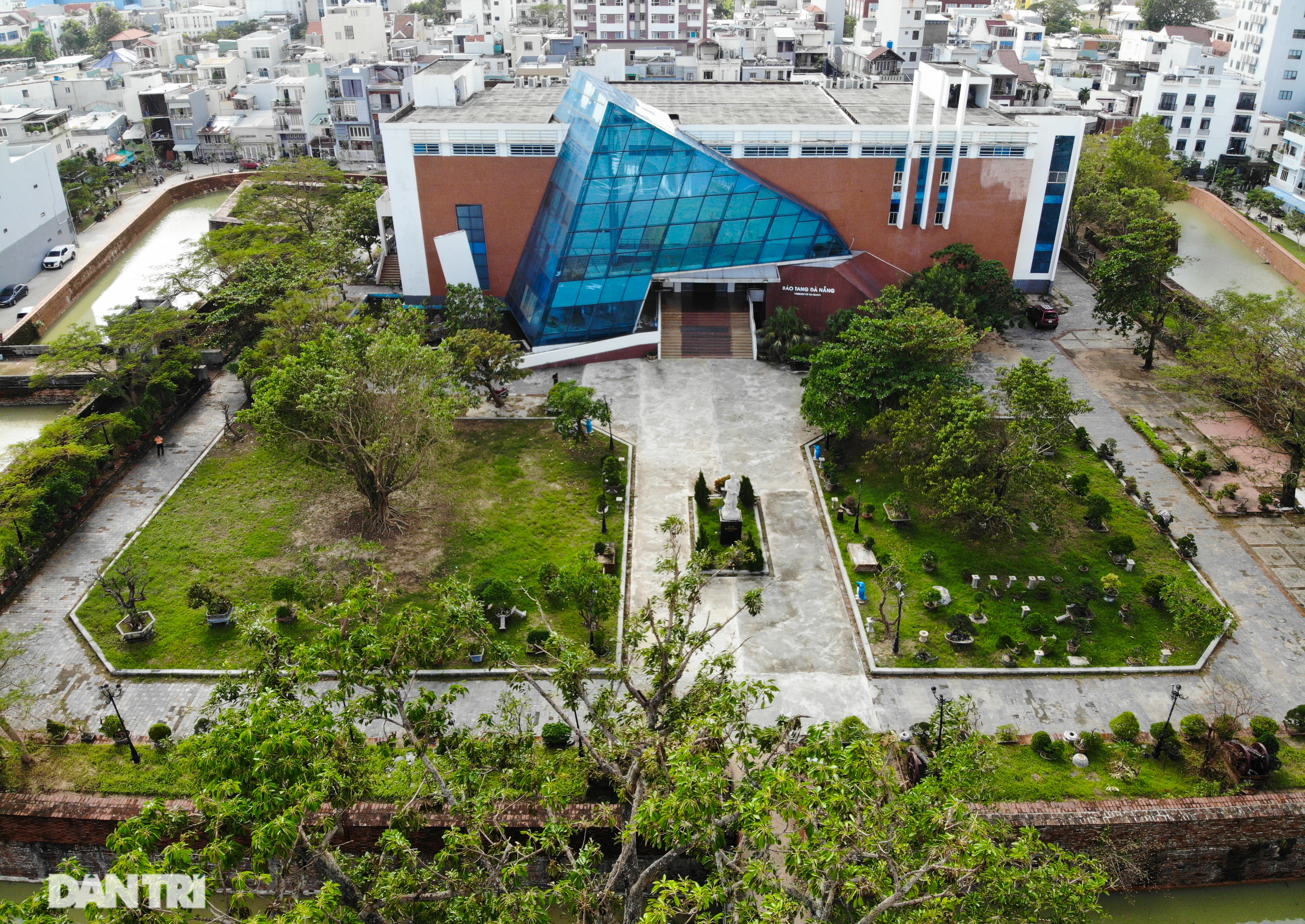 Chiêm ngưỡng cổ thành với tường cao, hào sâu giáp biển Đà Nẵng - 11 Chiêm ngưỡng cổ thành với tường cao, hào sâu giáp biển Đà Nẵng - 11
