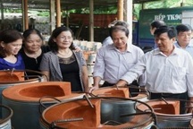 “Bếp đun cải tiến” tham gia xét tặng “Giải thưởng Nhân tài Đất Việt trong lĩnh vực khuyến học, khuyến tài”