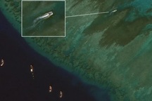 “Đội tàu hủy diệt” của Trung Quốc khai thác ồ ạt, tàn phá môi trường Biển Đông