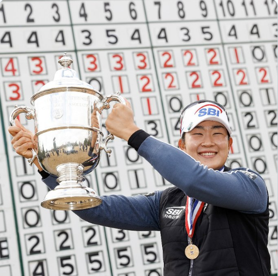 Tay golf nữ Hàn Quốc hạng xoàng thế giới bất ngờ vô địch US Womens Open - 2 Tay golf nữ Hàn Quốc hạng xoàng thế giới bất ngờ vô địch US Womens Open - 2
