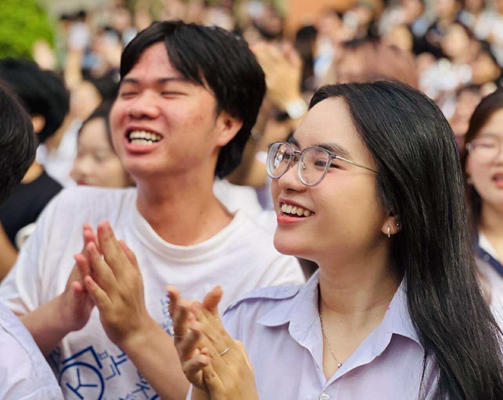 Universitätsfusion: Persönliche Interessen müssen geopfert werden, einmal Schmerzen in Kauf genommen werden - 6 Sáp nhập đại học: Phải hy sinh lợi ích cá nhân, chấp nhận đau một lần - 6