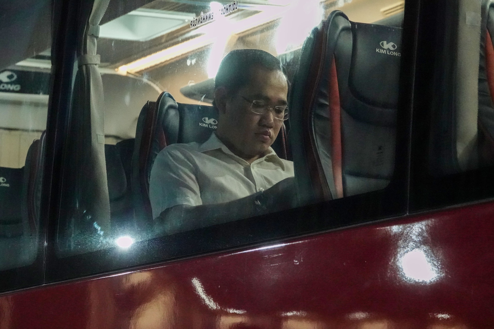 Nữ cán bộ chạy xe máy 80km đi làm, gác chuyện nội trợ để lo công việc - 8 Nữ cán bộ chạy xe máy 80km đi làm, gác chuyện nội trợ để lo công việc - 8
