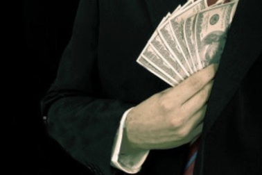 Xin đừng "đánh trống bỏ dùi"!