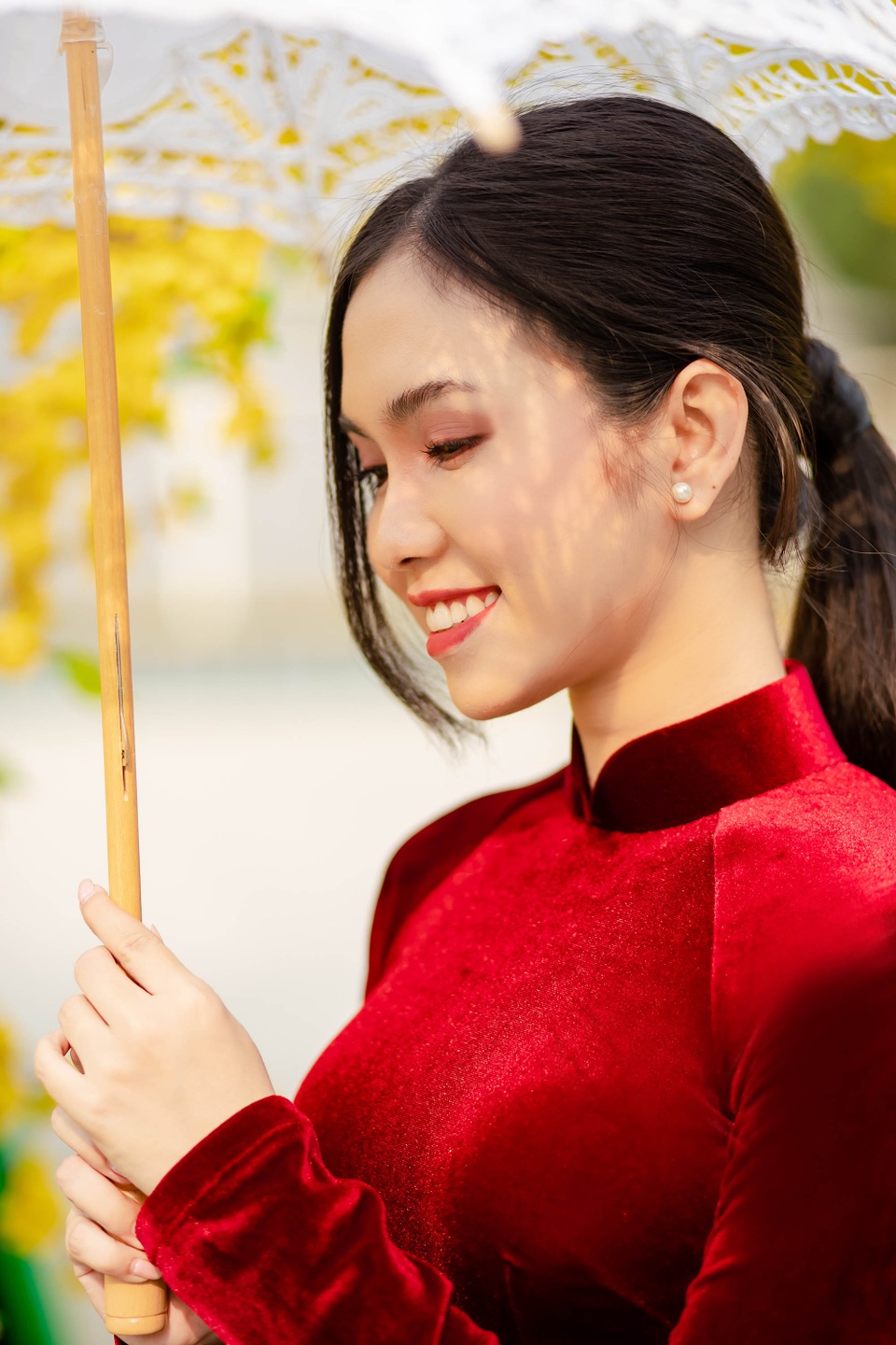 Hot girl miền Tây khoe nhan sắc ngọt ngào trong tà áo dài đón Tết - 8 Hot girl miền Tây khoe nhan sắc ngọt ngào trong tà áo dài đón Tết - 8