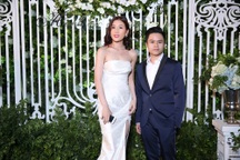 Thiếu gia Phan Thành bất ngờ đi sự kiện cùng hoa khôi Kiên Giang