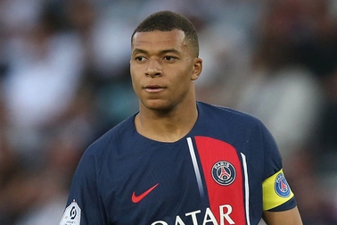 PSG quyết tống khứ Kylian Mbappe ngay mùa hè này