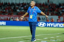 HLV Mai Đức Chung hé lộ thông tin không vui về đội tuyển nữ Việt Nam