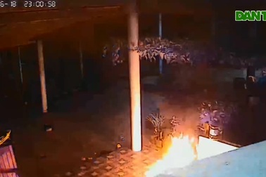 Nghi án ném "bom xăng" đốt nhà bố mẹ vợ cũ