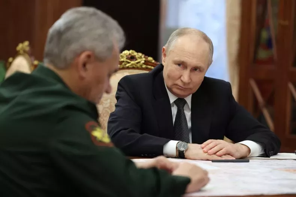 Ông Putin phản bác suy đoán Nga sẽ tấn công NATO - 1