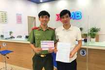 Nam sinh trường công an bất ngờ nhận được 470 triệu của giám đốc ở Hà Nội