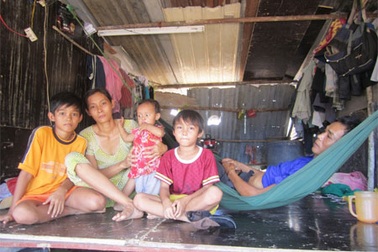 Công nhân bị đánh nhập viện vì “dám” đòi lương 