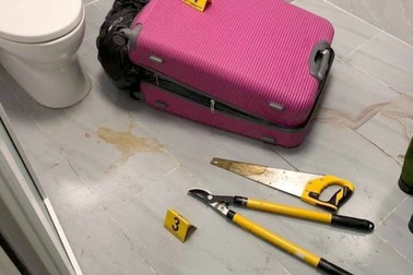 Kinh hãi thi thể trong vali: Người nước ngoài phạm tội sẽ bị xử lý thế nào?