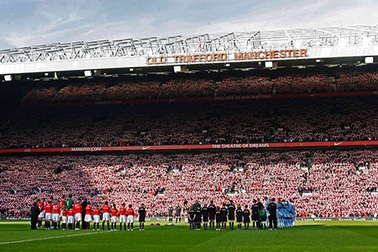 Hoài niệm derby thành Manchester