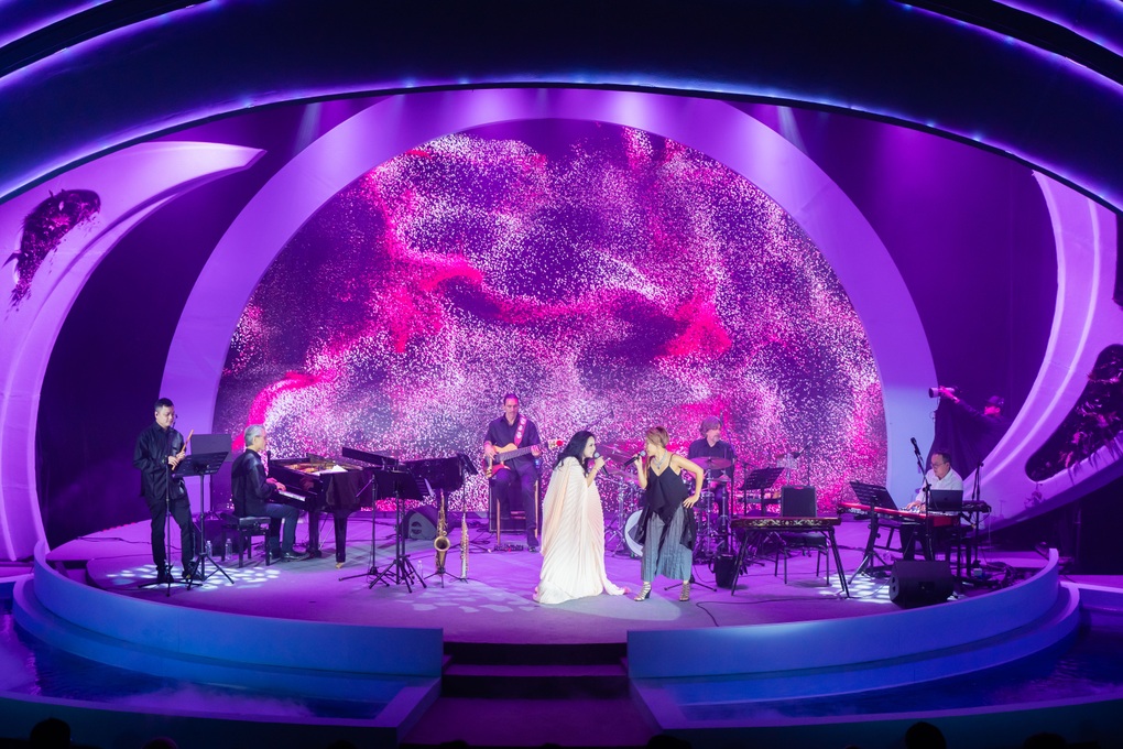 Thanh Lam återupplever gamla minnen med Jazzriddaren Niels Lan Doky - 3 Thanh Lam ôn kỷ niệm cũ với Hiệp sĩ Jazz Niels Lan Doky - 3