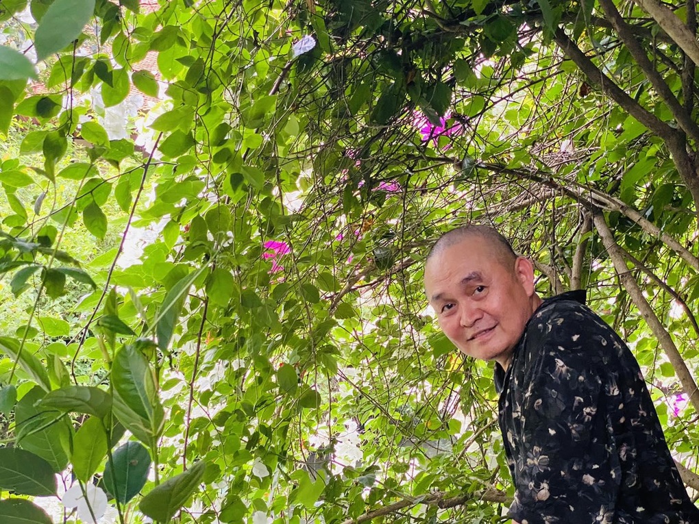 Vua hề chèo Xuân Hinh tuổi 63: Cuộc sống an nhàn, về hưu đào ao câu cá - 3 Vua hề chèo Xuân Hinh tuổi 63: Cuộc sống an nhàn, về hưu đào ao câu cá - 3