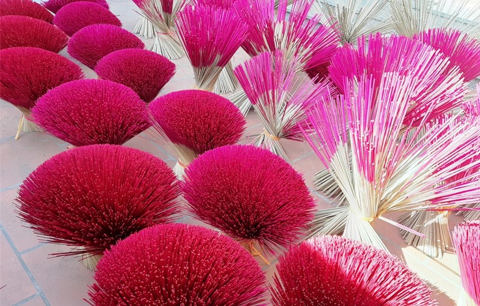 Nghề đem lại hương thơm đặc trưng trong dịp Tết cổ truyền - 1 Nghề đem lại hương thơm đặc trưng trong dịp Tết cổ truyền - 1