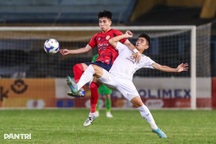 CLB Công an Hà Nội hòa Hà Tĩnh, CLB Hải Phòng đánh bại CLB TPHCM