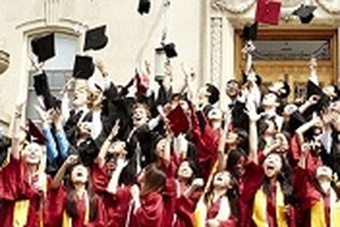 Học bổng 400 triệu đồng và trao đổi với cựu học sinh xuất sắc của Học Viện Quốc Tế EF