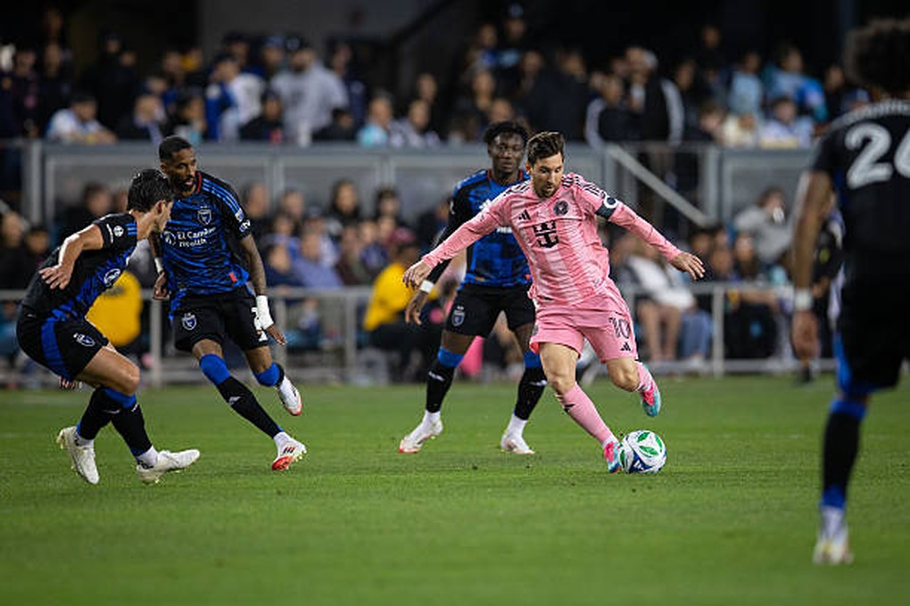 Ronaldo tiếp tục bị Al Nassr bỏ rơi, Messi không thể vực dậy Inter Miami - 3 Ronaldo tiếp tục bị Al Nassr bỏ rơi, Messi không thể vực dậy Inter Miami - 3