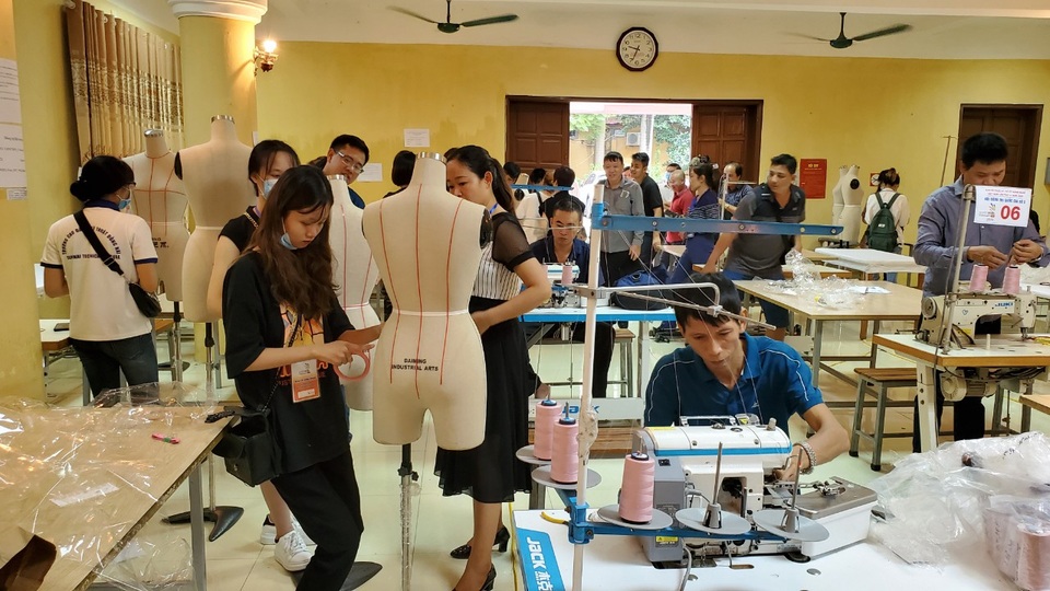 Không lơ là phòng dịch Covid-19 trong Kỳ thi Kỹ năng nghề Quốc gia - 2 Không lơ là phòng dịch Covid-19 trong Kỳ thi Kỹ năng nghề Quốc gia - 2