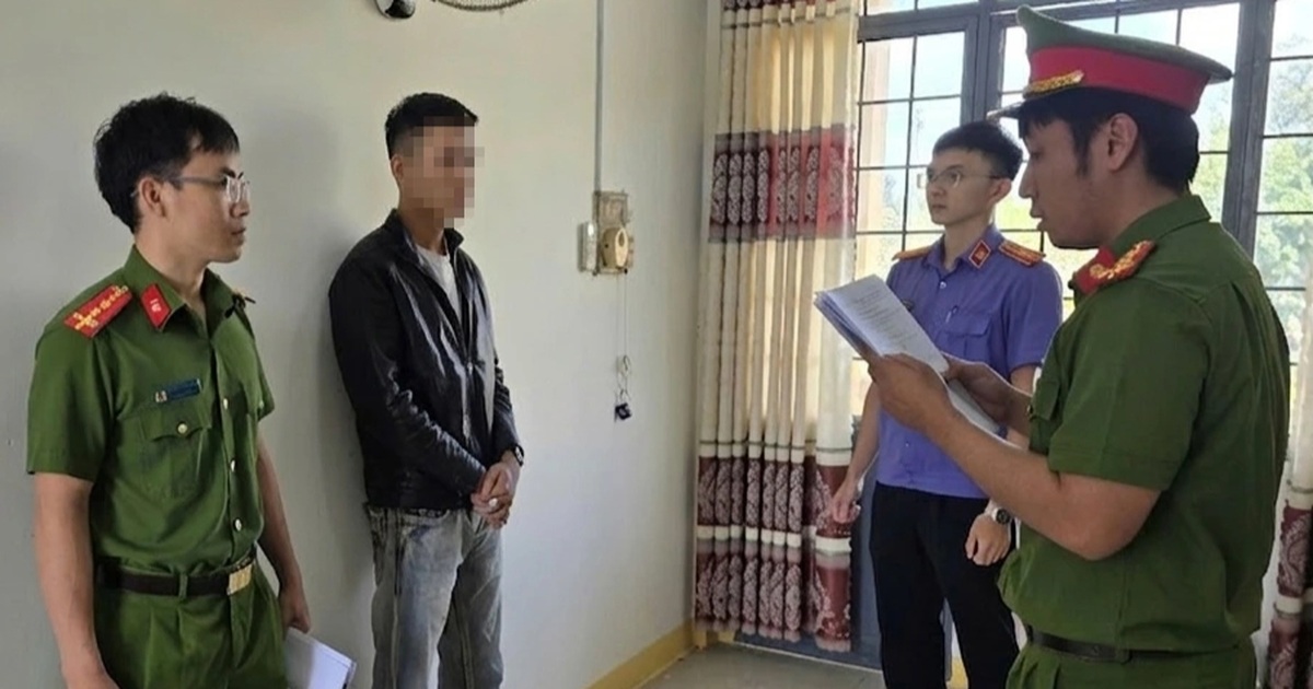 Dùng chìa khóa đâm vào đầu người khác vì mâu thuẫn tại quán karaoke
