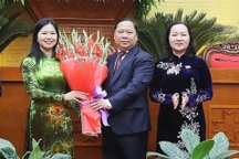 Bà Bùi Thị Minh làm Chủ tịch HĐND tỉnh Hòa Bình