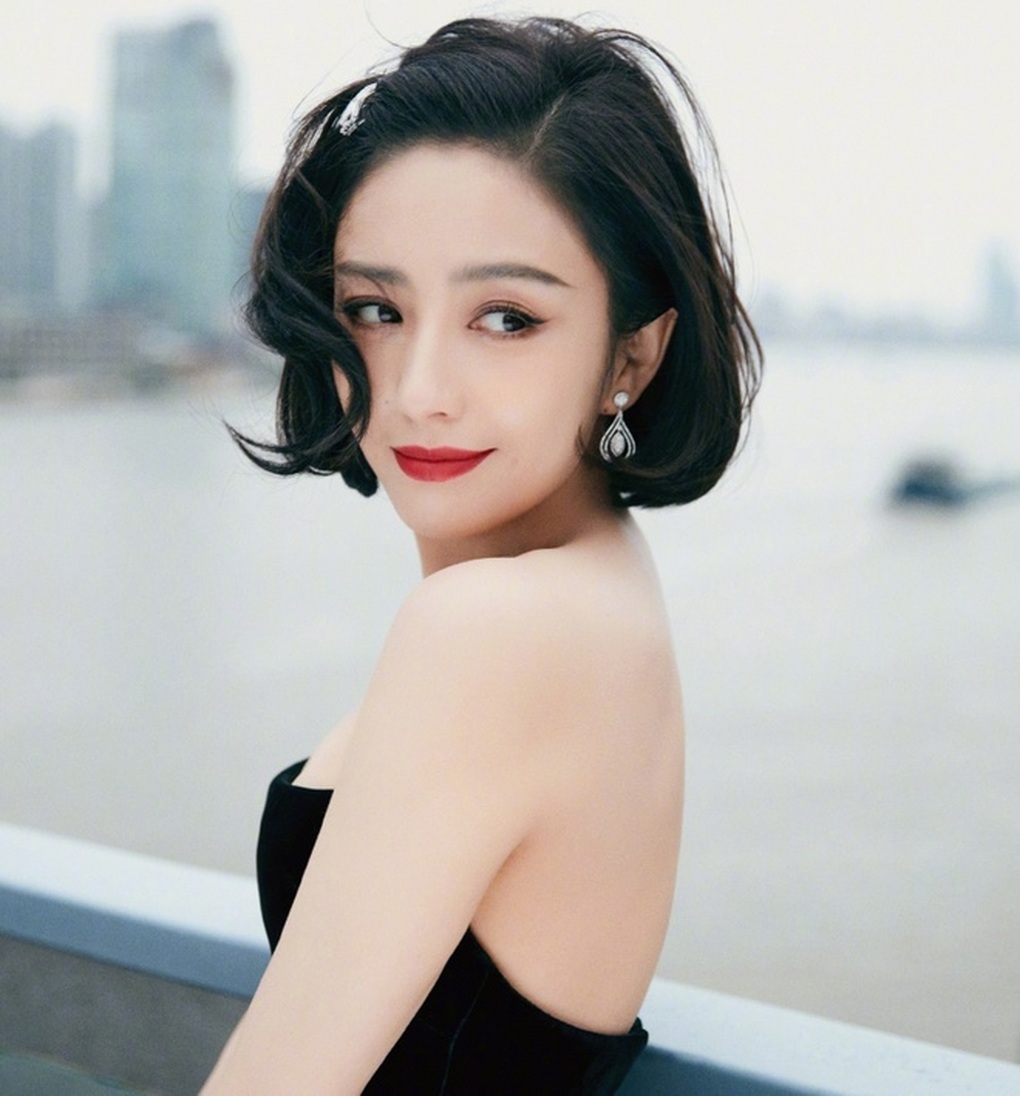 Mỹ nhân Tân Cương bị chồng cắm sừng và cách đáp trả bất ngờ - 1 Mỹ nhân Tân Cương bị chồng cắm sừng và cách đáp trả bất ngờ - 1