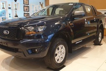 Cận Tết Nguyên đán, ô tô khan hàng, bán "bia kèm lạc"