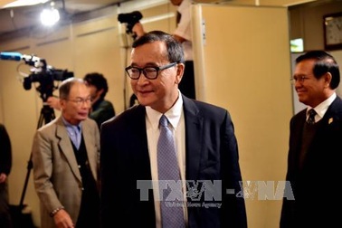 Campuchia thành lập ủy ban bắt thủ lĩnh đối lập Sam Rainsy