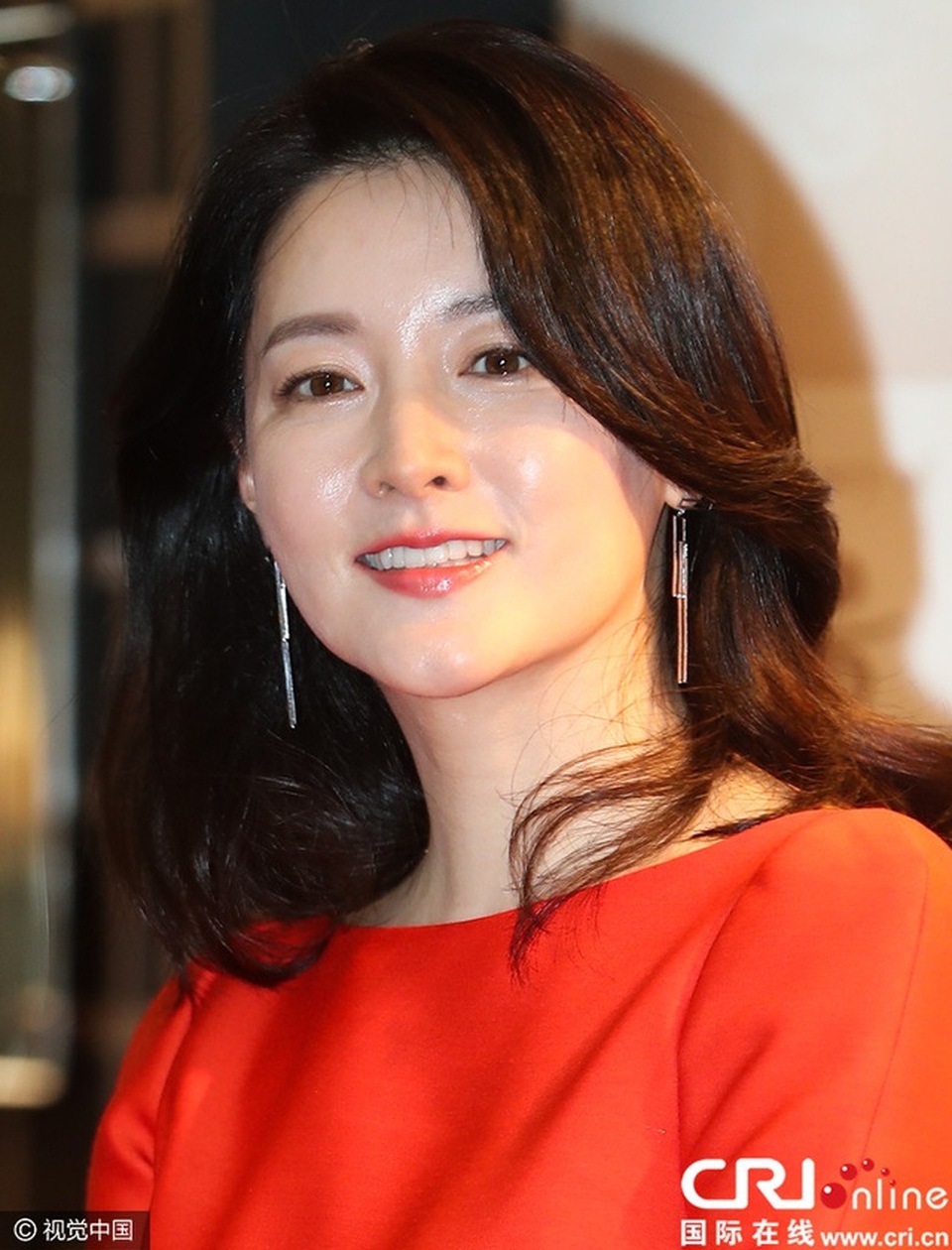 Fan ngất ngây với loạt ảnh xinh xuất sắc thời trẻ của Lee Young Ae - 8 Fan ngất ngây với loạt ảnh xinh xuất sắc thời trẻ của Lee Young Ae - 8