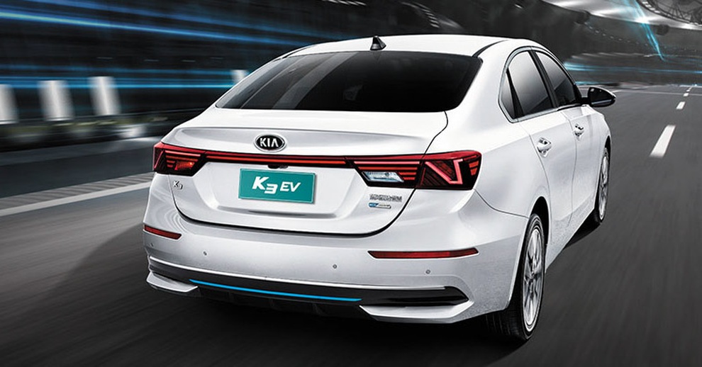 Kia ra mắt Cerato phiên bản chạy điện - 5 Kia ra mắt Cerato phiên bản chạy điện - 5