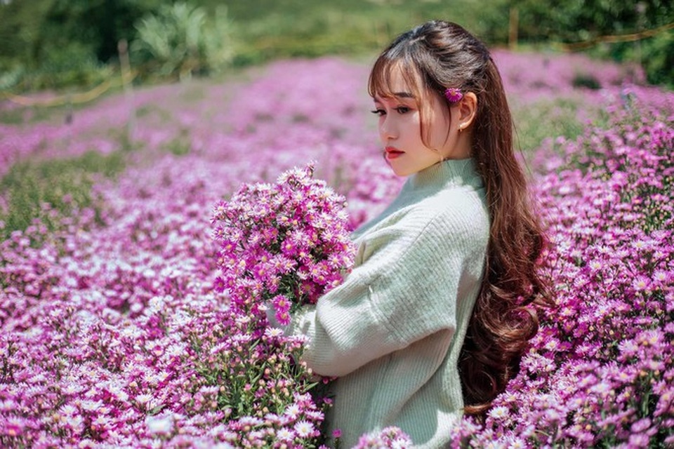 Người con gái Đà Lạt lập nghiệp trên thành phố hoa lệ - 8 Người con gái Đà Lạt lập nghiệp trên thành phố hoa lệ - 8