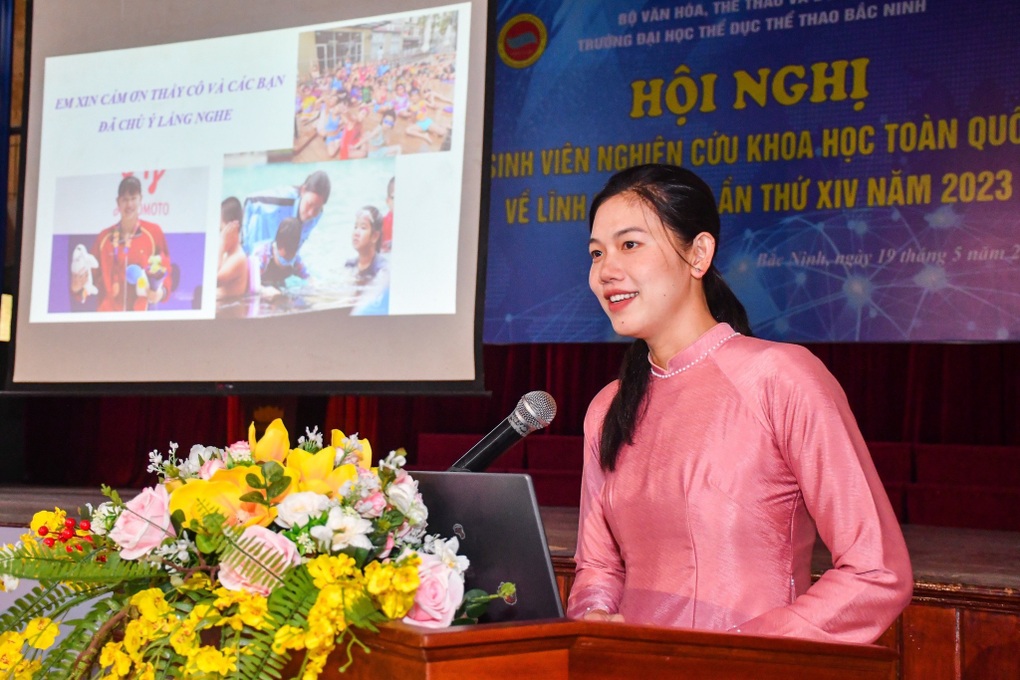 Kình ngư Ánh Viên thích flex, nhan sắc thăng hạng sau khi giải nghệ - 5 Kình ngư Ánh Viên thích flex, nhan sắc thăng hạng sau khi giải nghệ - 5