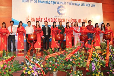 Ra mắt sàn giao dịch thương mại điện tử Vietlink